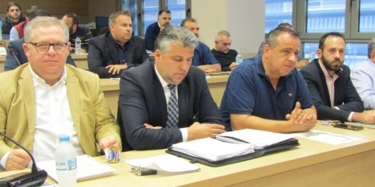ΠΕΡΙΦΕΡΕΙΑΚΗ ΣΥΝΘΕΣΗ: Παραμένουμε η μόνη περιφέρεια χωρίς κάποιον  σχεδιασμό για την επανεκκίνηση της οικονομίας