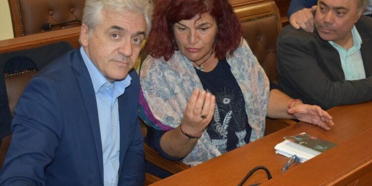 ΠΟΛΙΤΕΣ ΓΙΑ ΤΗ ΞΑΝΘΗ: Απέχουμε από το δημοτικό συμβούλιο, όχι όμως από τη διεκδίκηση της νομιμότητας με κάθε τρόπο!
