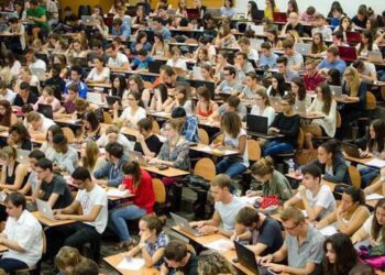 Σσσσ….Ψίθυροι – Οδηγούσε κλεμμένο φορτηγό στην Εγνατία Οδό – Καταδίωξη για την σύλληψη του στο Βανιάνο Ξάνθης