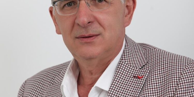 ΕΡΩΤΗΣΗ ΜΠΑΡΑΝ ΜΠΟΥΡΧAΝ: Να παρέχει η Κυβέρνηση δωρεάν τεστ μοριακού ελέγχου στους φοιτητές του ΔΠΘ