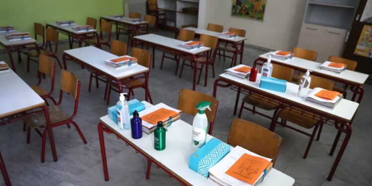 ΠΟΛΙΤΙΚΟ ΚΟΥΣ ΚΟΥΣ – Πάνω από 25 χιλιάδες αιτήσεις για τεστ στην πλατφόρμα testing.gov.gr