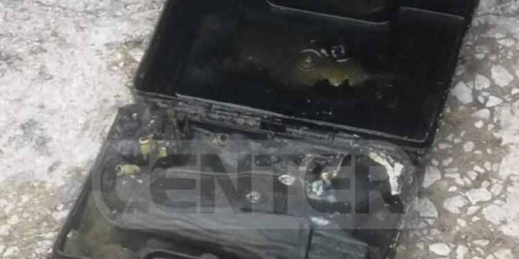 Καβάλα: Όπλο με σφαίρες μέσα σε θήκη βρέθηκε στον βυθό του λιμανιού