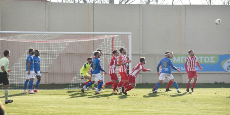 ΘΡΙΛΕΡ ΜΕ…ΕΥΤΥΧΕΣ ΤΕΛΟΣ ΓΙΑ ΤΟΝ ΑΟΞ!  Στο ’98 με γκολ του Καπνίδη νίκησε 1-0 τον Ιωνικό, επεισόδια μετά τη λήξη του ματς!