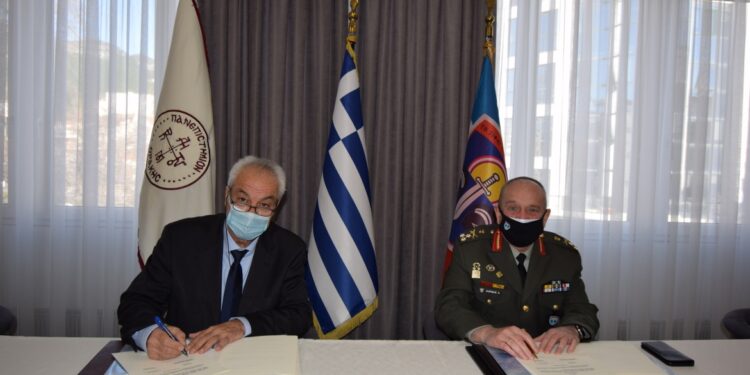 Υπογραφή Μνημονίων Συνεργασίας μεταξύ Δ.Π.Θ. και Δ΄ΣΣ