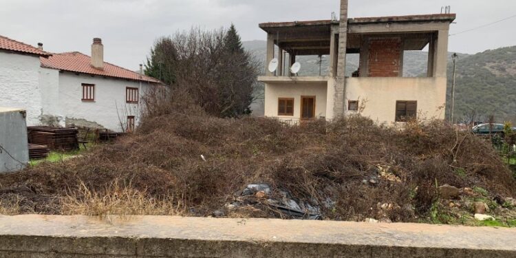 «ΠΕΡΙΕΡΓΗ» ΕΠΙΣΤΟΛΗ ΜΕΛΙΣΣΟΠΟΥΛΟΥ, ΛΥΡΑΤΖΗ ΚΑΙ ΧΑΤΖΗΘΕΟΔΩΡΟΥ ΓΙΑ ΤΑ  ΔΥΟ ΟΙΚΟΠΕΔΑ ΤΗΣ ΣΤΑΥΡΟΥΠΟΛΗΣ