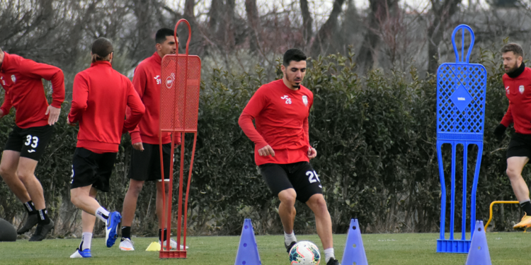 Ξάνθη: Με πολλά προβλήματα  κόντρα στην Παναχαϊκή