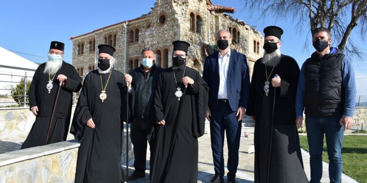 Στους σεισμοπαθείς της Λάρισας οι Μητροπολίτες Ξάνθης και Κομοτηνής