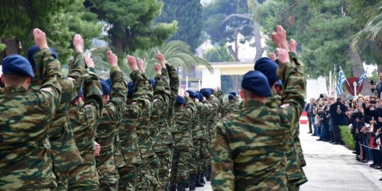 Στρατιωτική θητεία: Η απόφαση  για την τρίμηνη αύξηση – Ποιοι έχουν  δικαίωμα για 9μηνη θητεία
