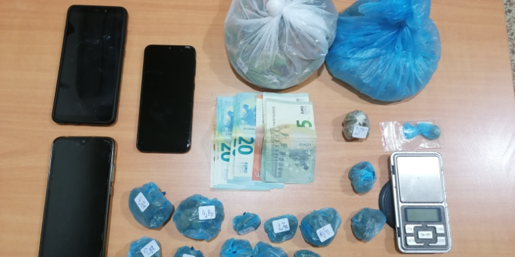 Συνελήφθησαν 4 μέλη σπείρας για πώληση ναρκωτικών στην πόλη της Δράμας