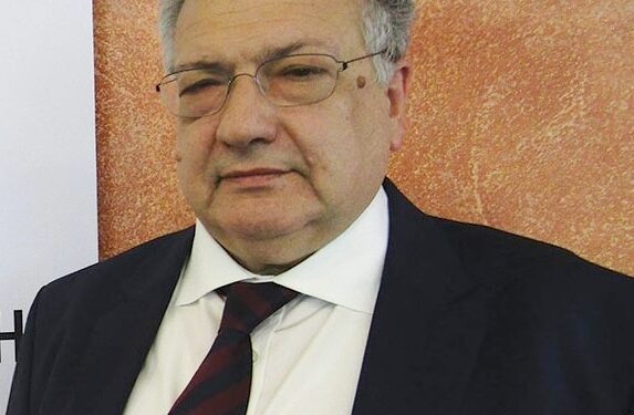 ΞΑΝΘΙΩΤΙΚΑ ΠΑΡΑΣΚΗΝΙΑ – Aκόμη ένας «ημέτερος» του συστήματος Φανουράκη-Τσέπελη θα εισπράξει 24.800 ευρώ με απευθείας ανάθεση για την ενημέρωση των κατοίκων του Δροσερού!