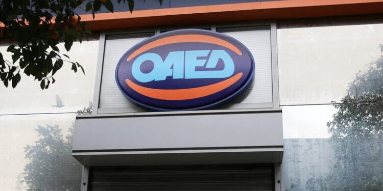 Σσσσ….Ψίθυροι – Ροδόπη: Καταδίωξη μετακινητή που μετέφερε με κλεμμένο αυτοκίνητο 5 παράνομους μετανάστες