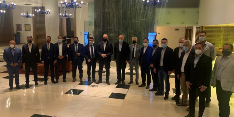Συνάντηση στην Αλεξανδρούπολη του Περιφερειάρχη ΑΜΘ με τον Υφυπουργό Μακεδονίας-Θράκης και τη συμμετοχή Αντιπεριφερειαρχών και Δημάρχων της Θράκης