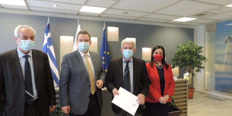 Απονομή πιστοποιητικών ποιότητας ΠΠΣ σε 11 Τμήματα του Δ.Π.Θ.