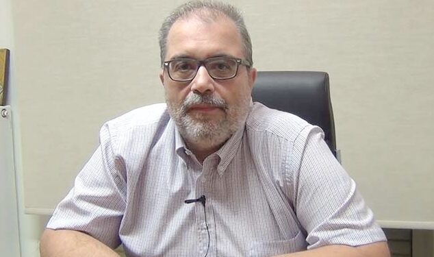 ΠΑΝΙΚΟΣ ΤΣΕΠΕΛΗ-ΦΑΝΟΥΡΑΚΗ!  Ο γιατρός Βασίλης Παπαδόπουλος με  τους «4» για ν΄ αλλάξει σελίδα ο Δήμος!