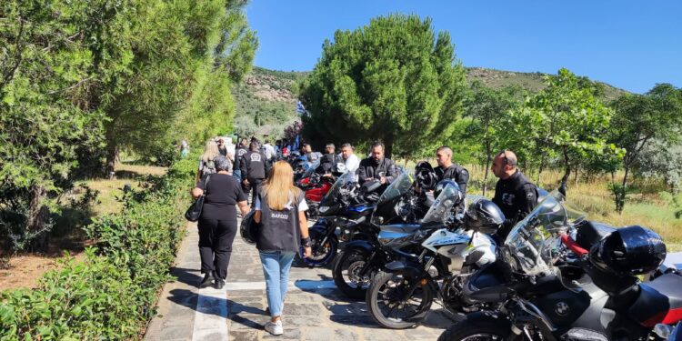 Στο Αυξέντιο 30 μοτοσικλετιστές από την Κύπρο με αφορμή τα 25 χρόνια από τις δολοφονίες των Τάσου Ισαάκ και Σολωμού Σολωμού