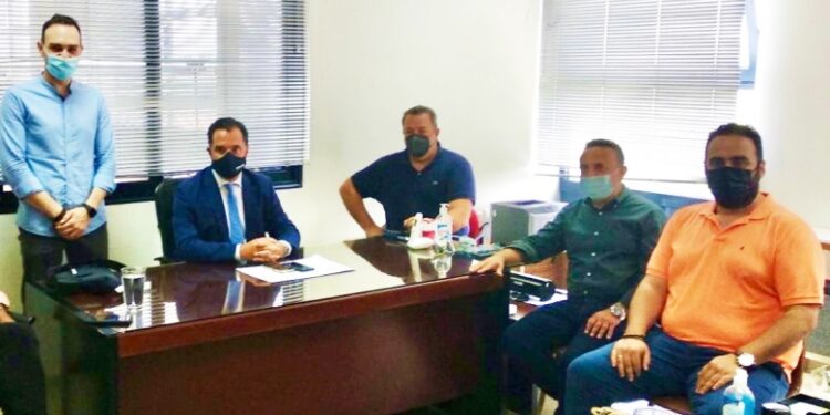ΘΑ ΜΑΣ «ΤΡΕΛΑΝΕΙ» Ο ΑΔΩΝΙΣ! «Κλείσανε» την ΔΕΣΜΟΣ ΑΜΘ…και πανηγυρίζουνε κι από πάνω!