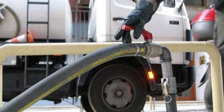 Σσσσ…..Ψίθυροι – Πετρέλαιο θέρμανσης: Με τσουχτερή τιμή αρχίζει την Παρασκευή η διάθεση