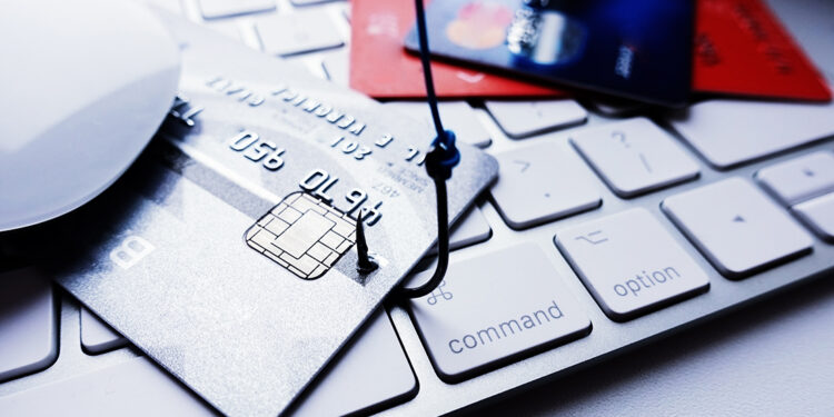 Σσσσ…..Ψίθυροι – Έβρος: Αλλοδαπός διακινητής «πάστωσε» σε ΙΧΕ αυτοκίνητο 6 παράνομους μετανάστες