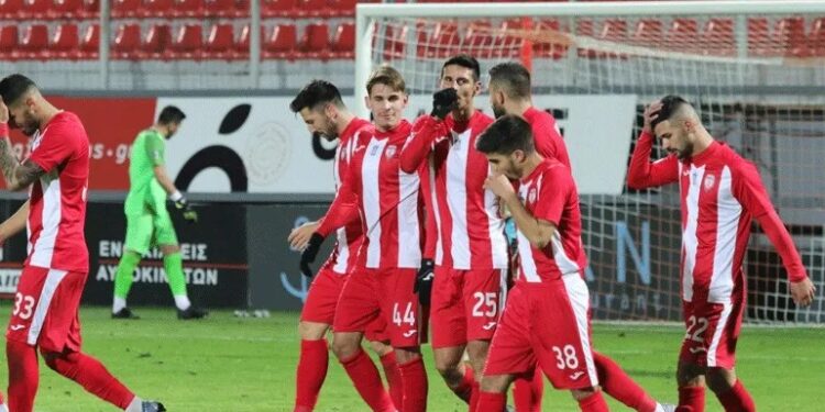SUPER LEAGUE 2: Αναβλήθηκε ο αγώνας Ηρακλής – Ξάνθη λόγω κρουσμάτων και στις δυο ομάδες!