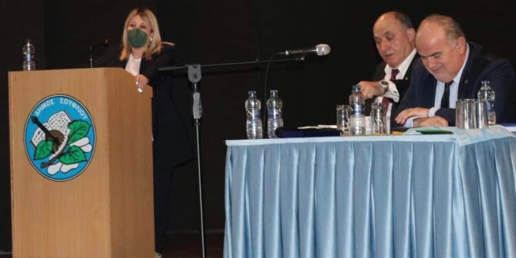 ΕΝΙΣΧΥΣΗ ΤΩΝ ΕΛΕΓΧΩΝ ΣΤΙΣ ΣΥΝΟΡΙΑΚΕΣ ΕΙΣΟΔΟΥΣ: Τι ζητούν οι Ομοσπονδίες  Επαγγελματιών Βιοτεχνών Εμπόρων Α.Μ.Θ. από την Κυβέρνηση, μετά την συνάντησή τους στο Σουφλί!