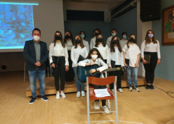 Εκδήλωση του 3ου Γυμνασίου  Ξάνθης: ΜΕ ΤΑ ΦΤΕΡΑ ΤΗΣ ΠΟΙΗΣΗΣ ΑΤΕΝΙΖΟΥΜΕ  ΤΟΝ ΚΟΣΜΟ