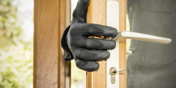 Σσσσ….Ψίθυροι – Σε αποχή οι δικηγόροι εάν δεν αποσυρθεί το πλαφόν στις αναβολές δικών