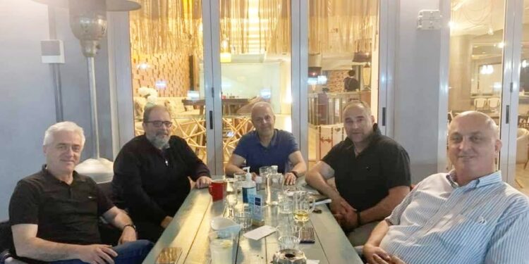Μείωση μισθωμάτων των καταστημάτων του Δήμου Ξάνθης,  ζητούν οι “5” και 16 δημοτικοί σύμβουλοι!!!