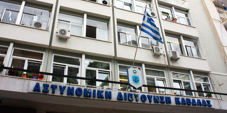 Συνελήφθη ημεδαπός στη Καβάλα γιατί οδηγούσε μεθυσμένος και χωρίς δίπλωμα