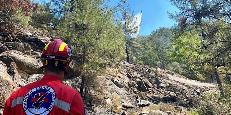 Υπό πλήρη έλεγχο η φωτιά στη Θάσο μετά τη μεγάλη αναζωπύρωση του Σαββάτου