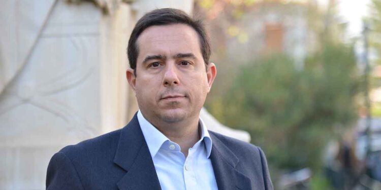Στον Έβρο ο Μηταράκης – Επισκέπτεται το ΚΥΤ όπου μεταφέρθηκαν οι 38 διασωθέντες μετανάστες