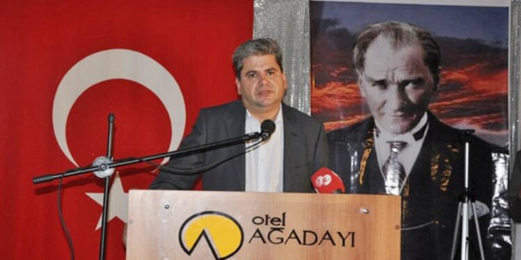 ΜΑΖΕΨΤΕ ΤΟΝ ΕΠΙΤΕΛΟΥΣ! Βουλευτής του Ελληνικού ή του Τουρκικού Κοινοβουλίου και των «Ψευτομουφτήδων» ο Ζεϊμπέκ κύριε Τσίπρα;