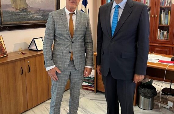 Στον Υφυπουργό Παιδείας ο Μ. Τσέπελης για την ανέγερση πρότυπου Δημοτικού Σχολείου και Γυμνασίου στο Δροσερό!