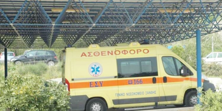 ΟΡΓΗ ΞΑΝΘΙΩΤΩΝ ΣΤΗΝ «ΑΝΟΙΧΤΗ ΓΡΑΜΜΗ» – Νοσοκομείο Ξάνθης: Δεν υπήρχε ασθενοφόρο,  για  την μεταφορά εγχειρισμένης  γριούλας 94 χρονών!