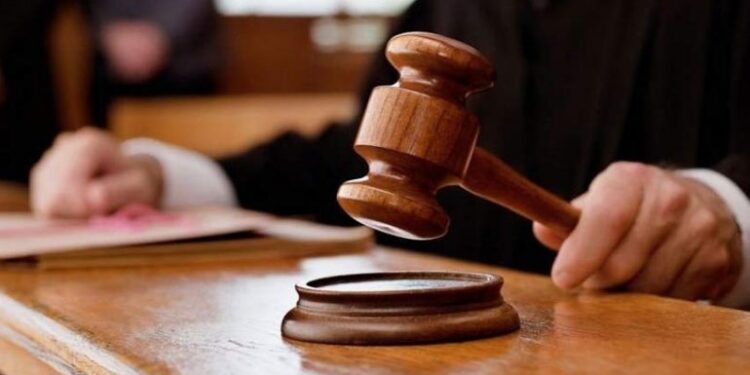 Θεσσαλονίκη: Δικαστήριο αποφυλάκισε νεαρό κρατούμενο υπό τον όρο να πάει σχολείο