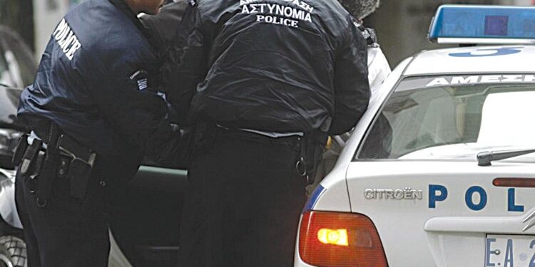 Δύο κουκουλοφόροι λήστεψαν κατάστημα στην Ξάνθη!