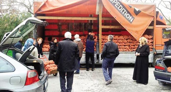 Την Κυριακή 12 Μαρτίου προϊόντα από τους Χωρίς Μεσάζοντες , στο χώρο απέναντι από το  7ο Δημοτικό σχολείο Ξάνθης