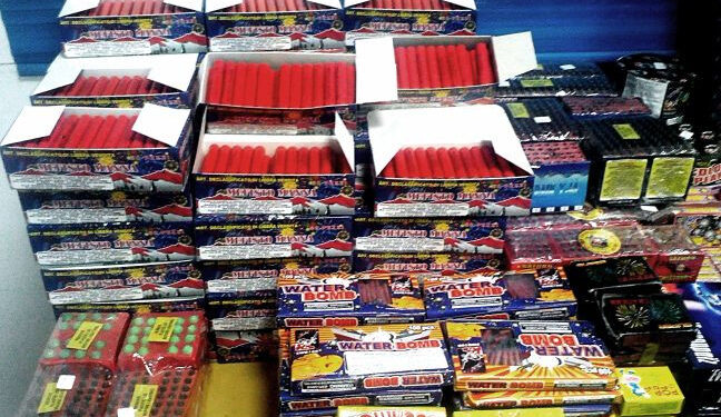 Συνελήφθη στον Εχίνο γυναίκα καταστηματάρχης. -Πουλούσε βεγγαλικά, πυροτεχνήματα και φωτοβολίδες!