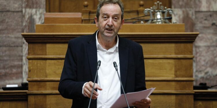ΕΡΩΤΗΣΗ ΔΗΜΗTΡΗ ΧΑΡΙΤΟΥ: Θα εντάξετε στο σύστημα ενίσχυσης ζωοτροφών  -Μέτρο 22 τους ΚΤΗΝΟΤΡΟΦΟΥΣ της ΑΜΘ;    