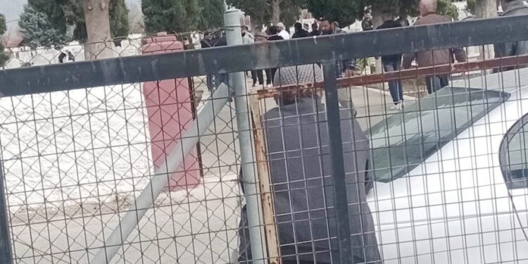 ΚΗΔΕΥΤΗΚΕ ΧΘΕΣ Ο ΓΙΑΣΑΡ! Με δάκρυα στα μάτια το τελευταίο αντίο από συγγενείς φίλους και συγχωριανούς του αδικοχαμένου 46χρονου