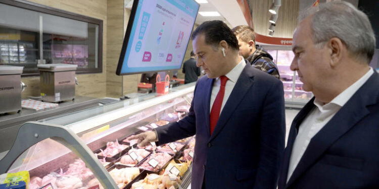 ΚΤΗΝΟΤΡΟΦΙΚΟΙ ΣΥΛΛΟΓΟΙ ΑΜΘ:  «Ο Υπουργός Άδωνης, προστάτης των φτωχών και αδυνάμων»