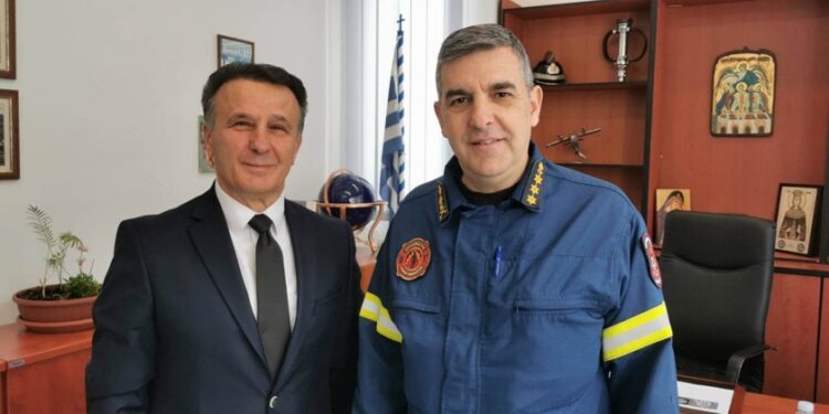 Συνάντηση Χατζηγκενέ Ιρφάν με τον Διοικητή της Πυροσβεστικής Υπηρεσίας Ξάνθης κ.Ιωάννη Αραμπατζή με αφορμή την πρόσφατη πυρκαγιά στον Εχίνο!