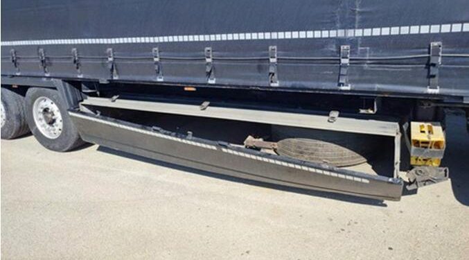 Συνελήφθησαν 4 διακινητές στον Έβρο και στη Ροδόπη  γιατί διακινούσαν 16 λαθρομετανάστες στη χώρα.