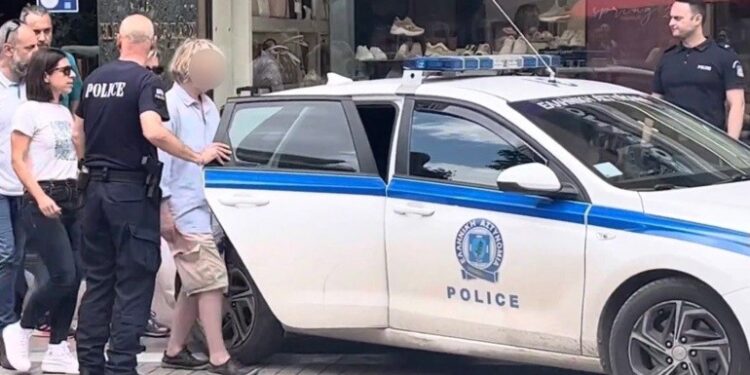 Σσσσς Ψίθυροι. Σύλληψη 52χρονου στην Καβάλα που ψάρευε όστρακα υπολειπομένων διαστάσεων – Αναδείχθηκε ο ανάδοχος του βιολογικού καθαρισμού των Σαπών!