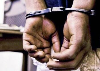 Σύλληψη αλλοδαπού για πλαστογραφία στον Ίασμο Ροδόπης. Οδηγούσε με πλαστά χαρτιά αυτοκίνητο.