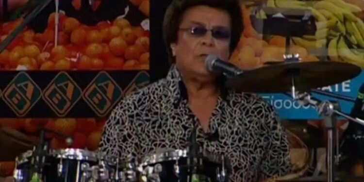 Πέθανε ο ντράμερ των θρυλικών «Idols», Βασίλης Κωνσταντινίδης σε ηλικία 77 χρονών!