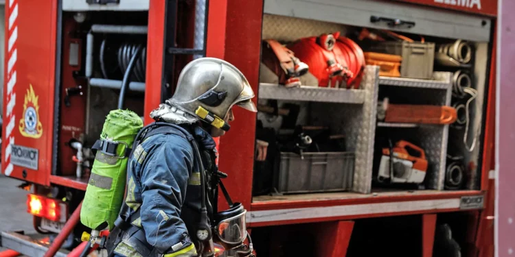 Έβρος: Αυτοκίνητο έπεσε σε χαντάκι και έπιασε φωτιά -Κινητοποιήθηκε η Πυροσβεστική