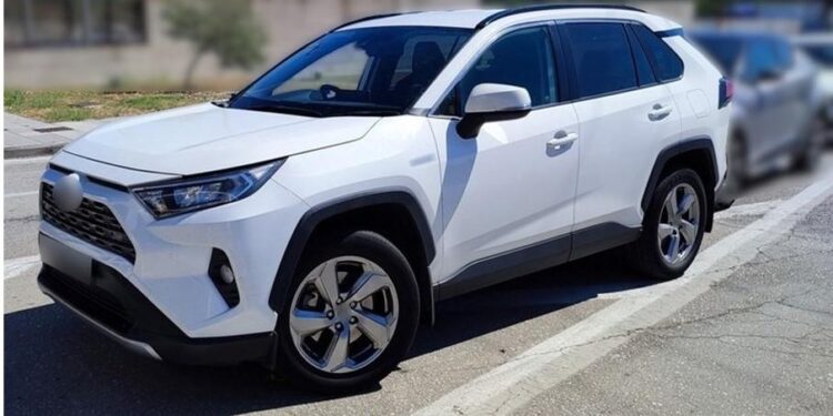 Συνελήφθησαν 2 αλλοδαποί στους Κήπους γιατί κυκλοφορούσαν με κλεμμένα αυτοκίνητα και  πλαστές πινακίδες.