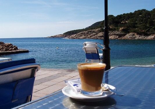 ΠΑΡΑπολιτικά!  “Μαύρο” χάλι φέτος οι παραλίες Αβδήρων. Τα παρασκήνια σε Περιφέρεια ΑΜΘ και Δήμους.