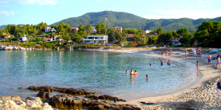 Καλοκαιρινός ο καιρός με 38άρια και μποφόρ την Κυριακή