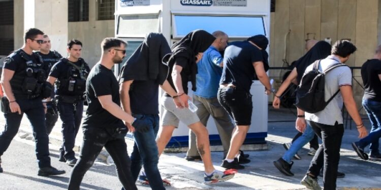 Δολοφονία Κατσουρή: Άρχισαν να «μιλούν» τα κινητά των Κροατών -Φορούσαν διακριτικά για να αναγνωρίζονται μεταξύ τους